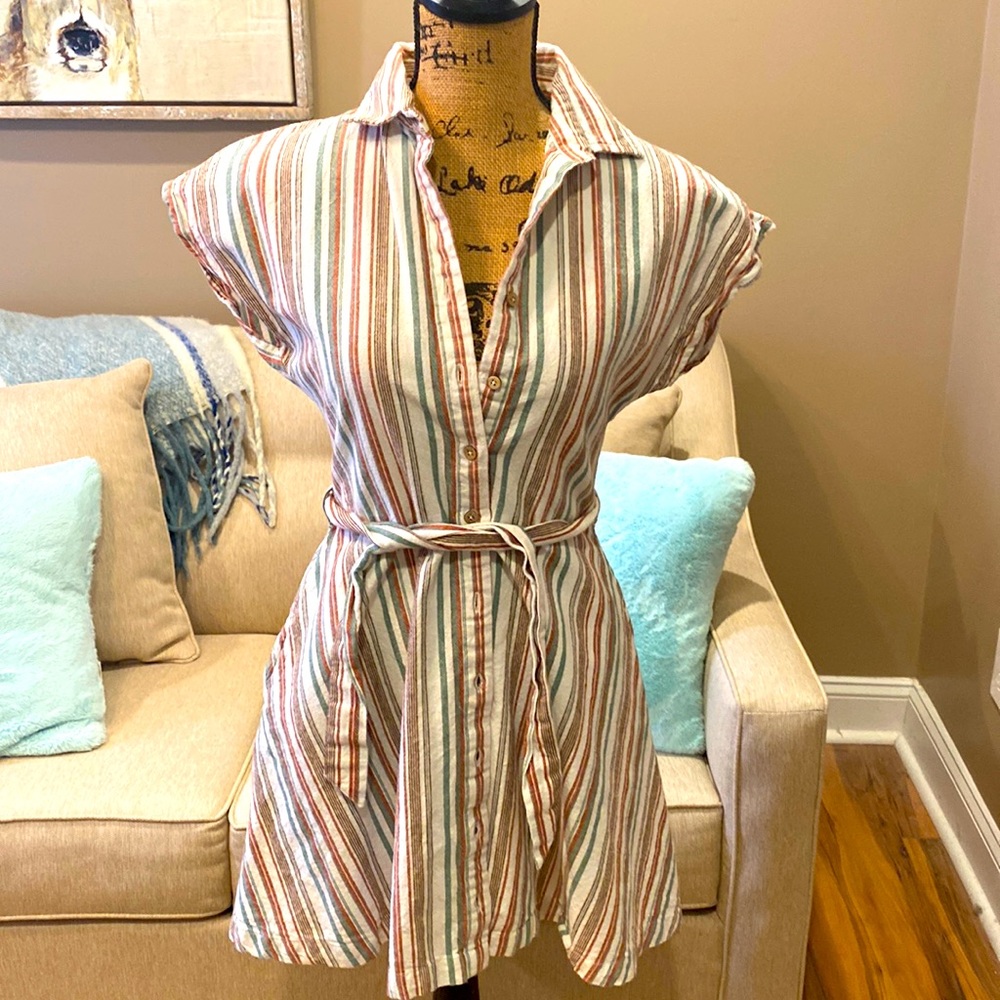 Adorable Roxy Linen Dress